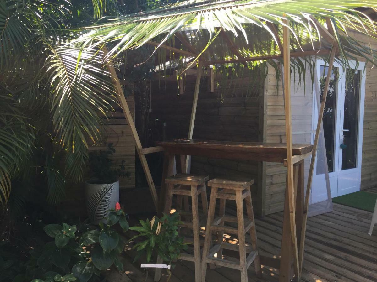 Ali-Nais Location Bed & Breakfast Deshaies Exterior photo